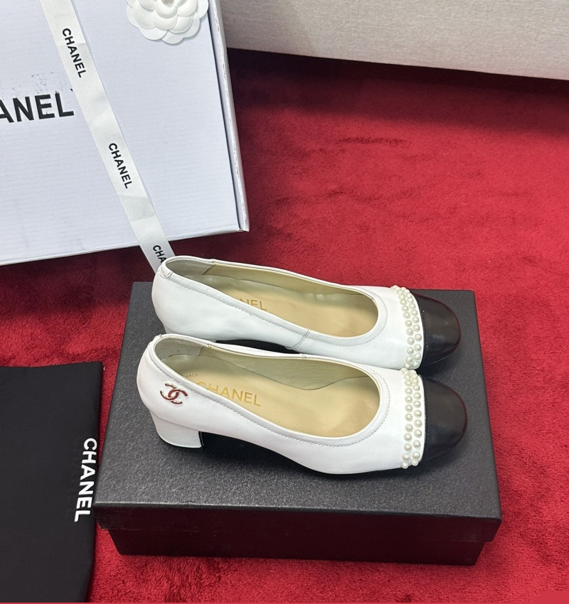 Ch*el high heels